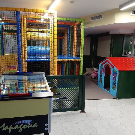 Hotel Astrea Hisarya Ngoại thất bức ảnh