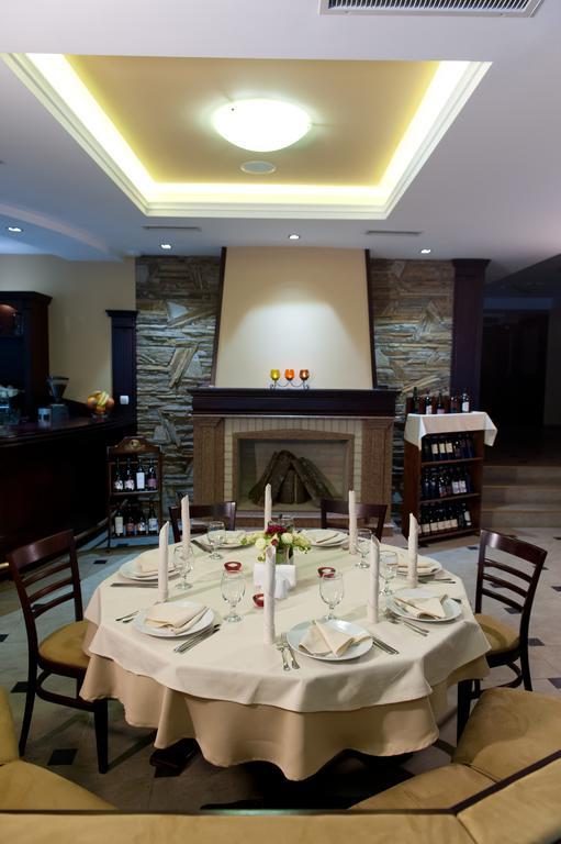 Hotel Astrea Hisarya Ngoại thất bức ảnh