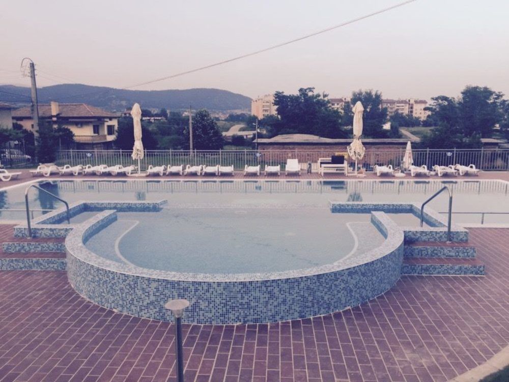 Hotel Astrea Hisarya Ngoại thất bức ảnh